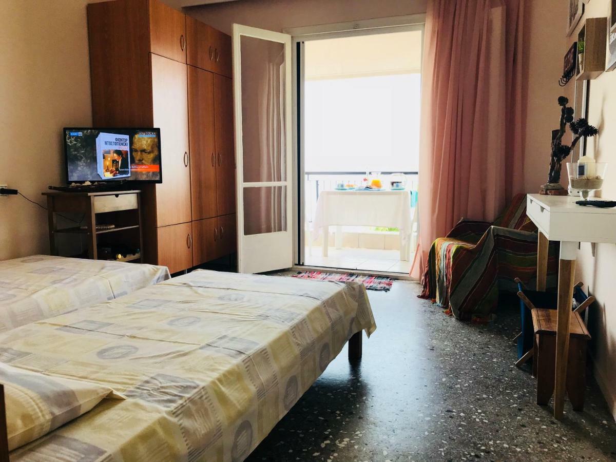 Seaside Studios I Sinakos Estate Epanomi Bagian luar foto