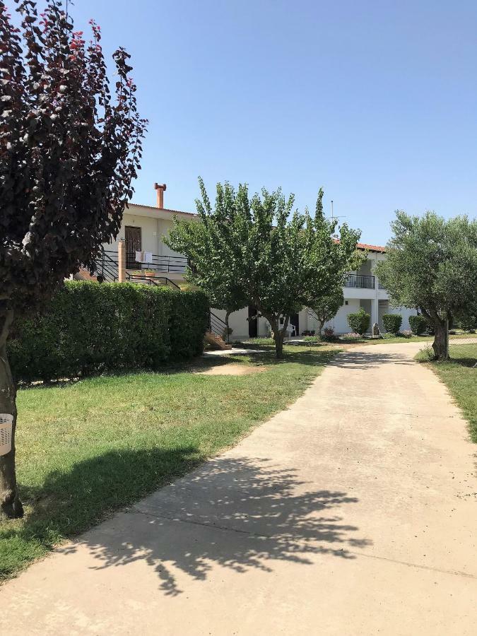 Seaside Studios I Sinakos Estate Epanomi Bagian luar foto
